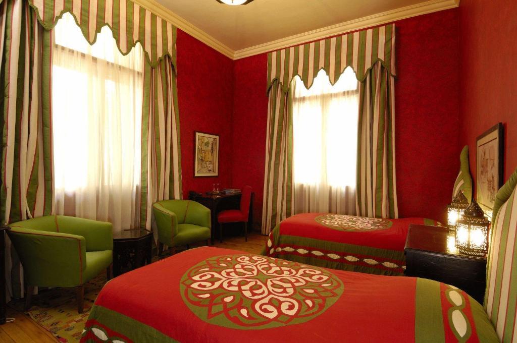 Talisman Hotel 2*